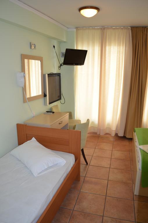 Fontana Rooms Mytilene Ruang foto