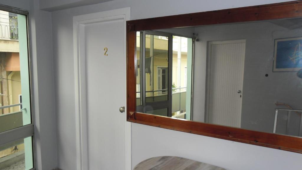 Fontana Rooms Mytilene Bagian luar foto